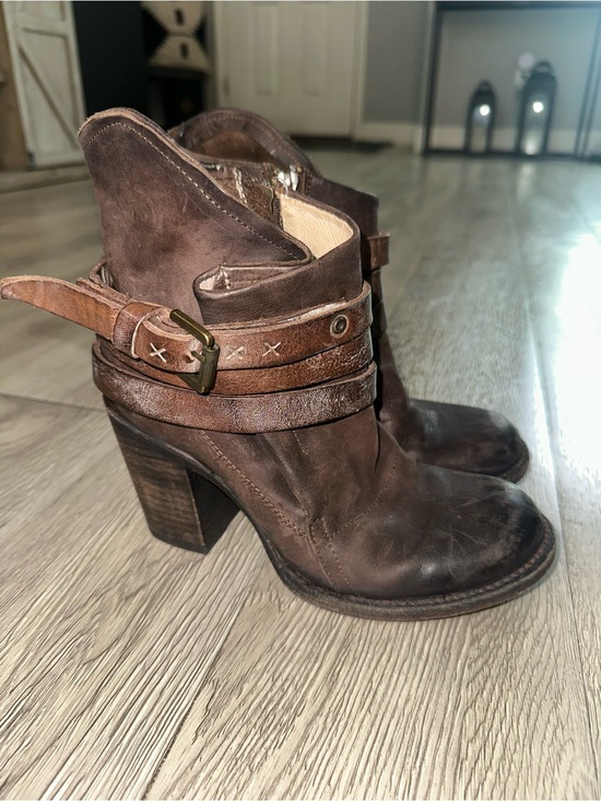 freebird Shoes - Freebird Blaze Brown Leather Booties Side Buckle Heeled Ankle Boots Size 7